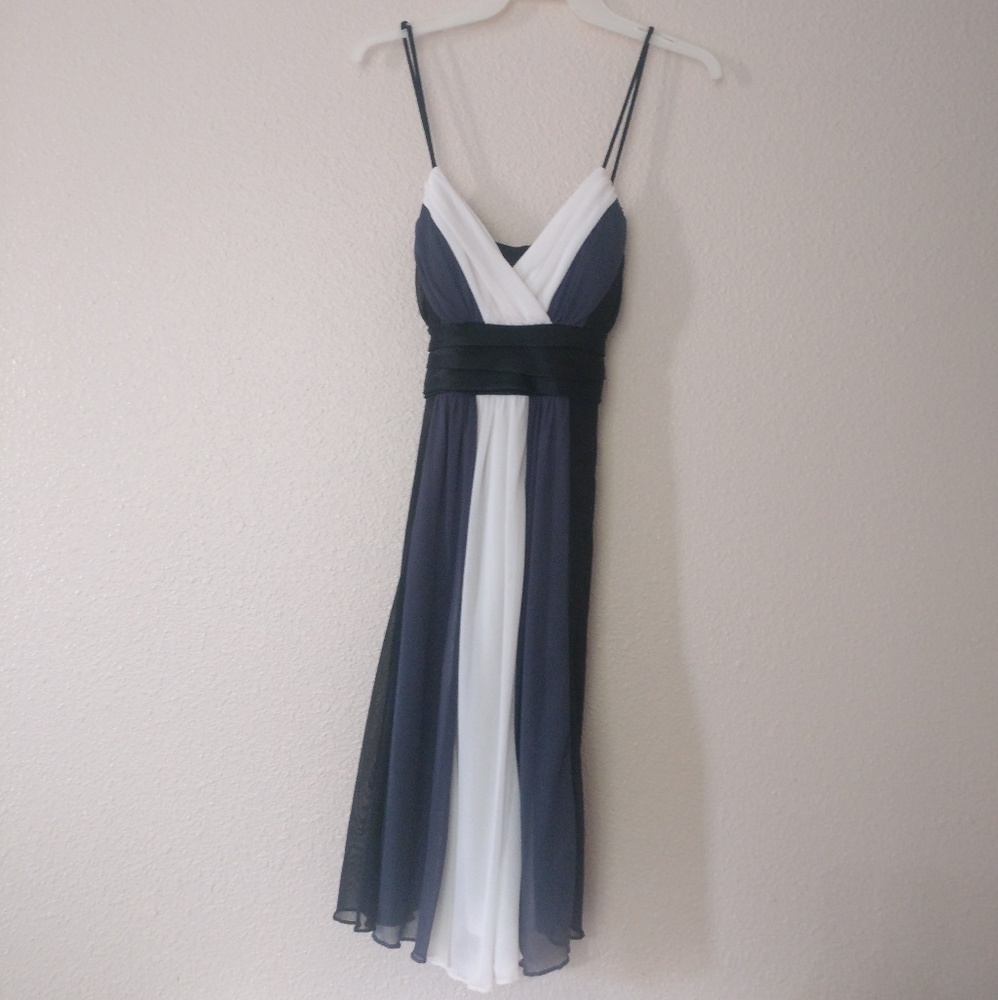 White/black/gray Dress